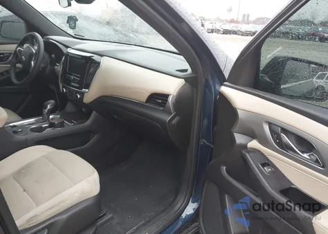 2022 Chevrolet Traverse Fwd Ls z USA, uszkodzony, nr VIN 1GNERFKWXNJ176188